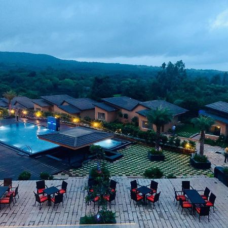 Regenta Resort Belagavi 外观 照片