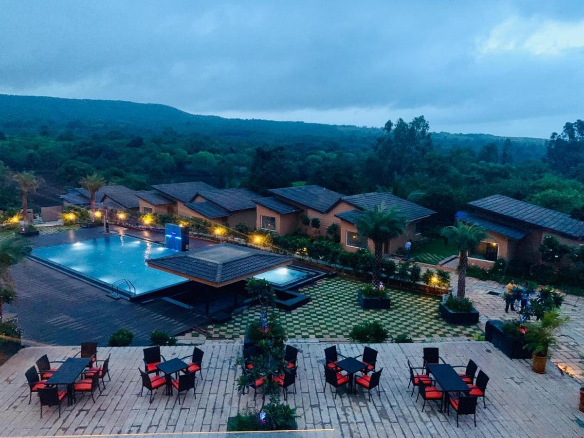 Regenta Resort Belagavi 外观 照片