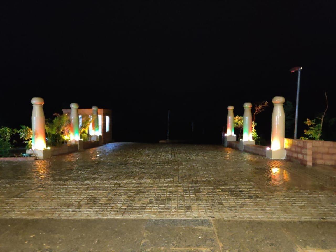 Regenta Resort Belagavi 外观 照片
