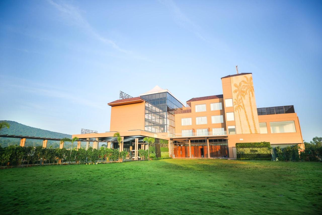 Regenta Resort Belagavi 外观 照片
